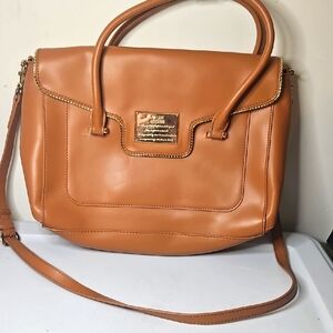 Love Moschino leather handbag Beautiful Bag!!!!